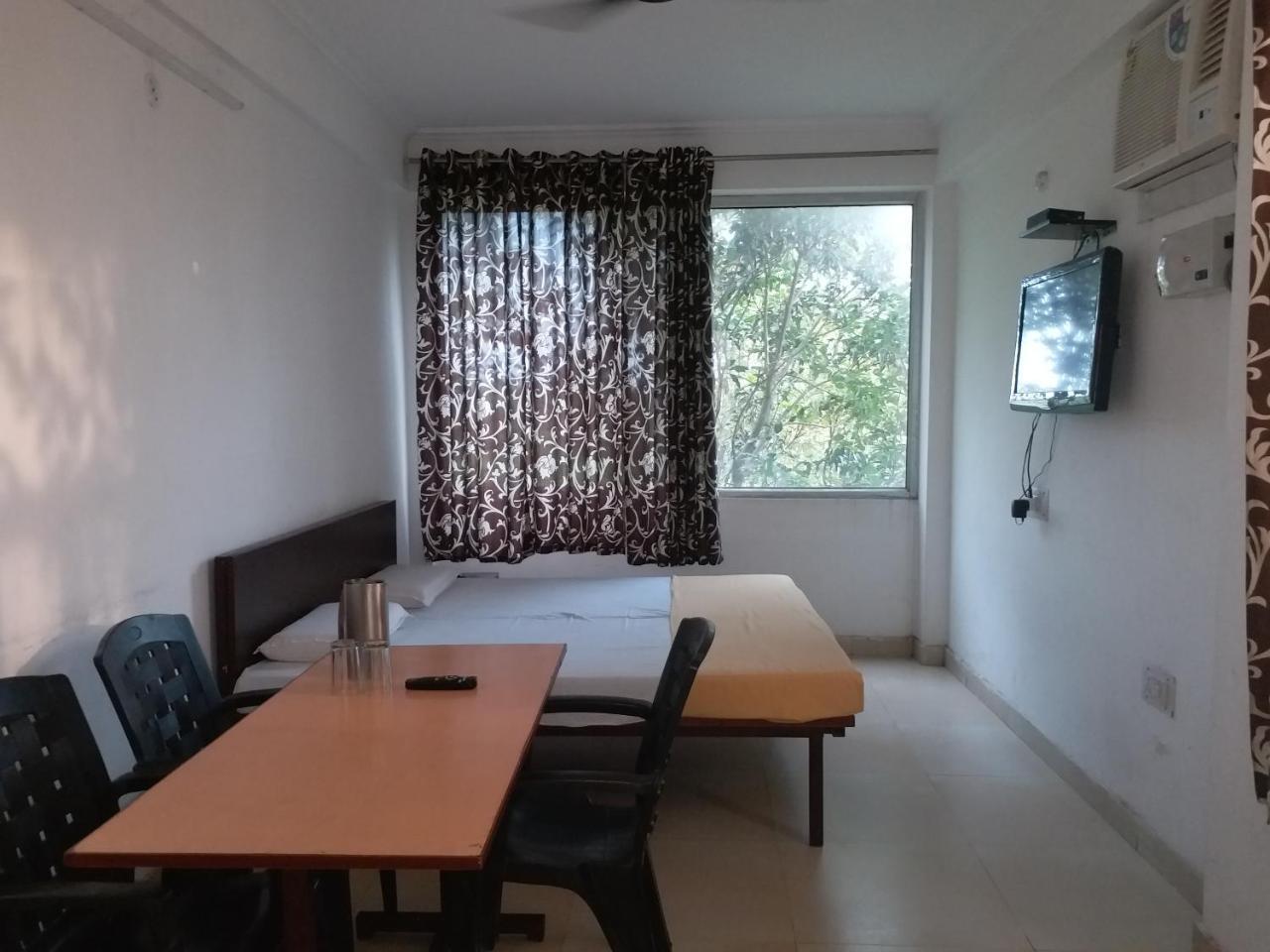 Krishna Hansraj Hotel Una  Εξωτερικό φωτογραφία
